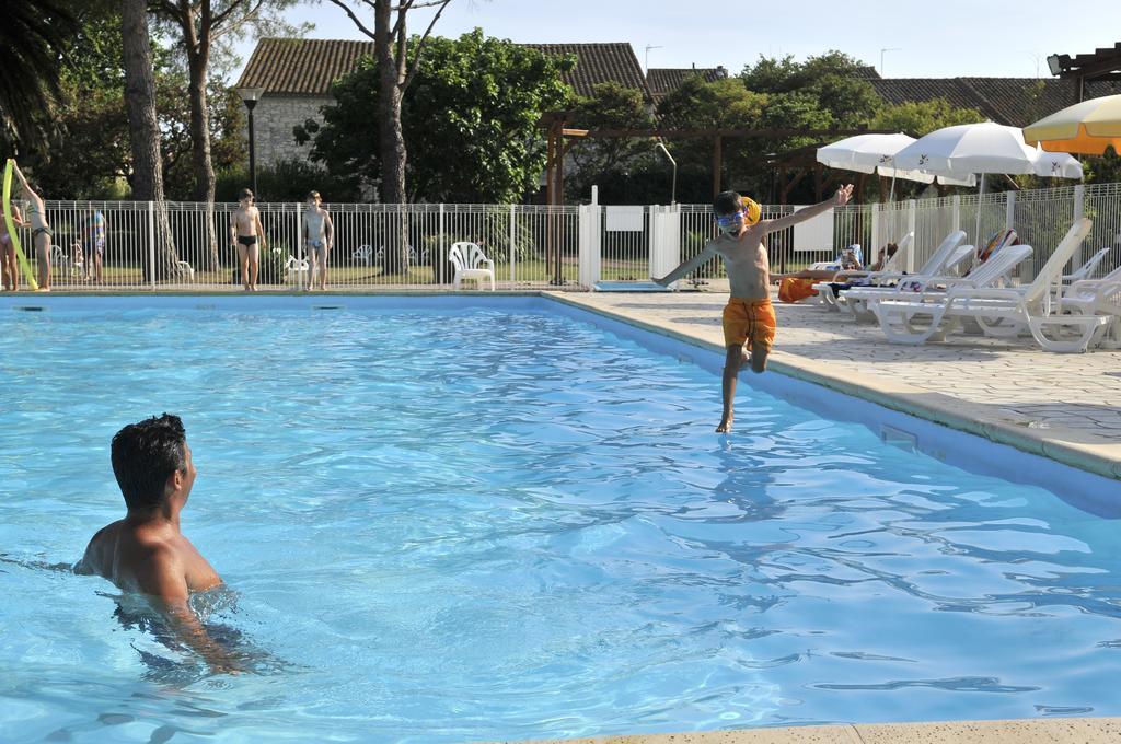 Holiday park Vvf Port-la-nouvelle Corbieres 3*